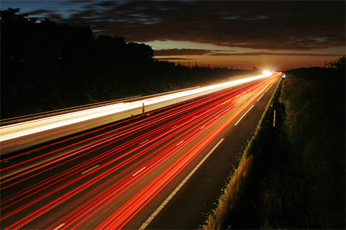 Photo de nuit, autoroute A1